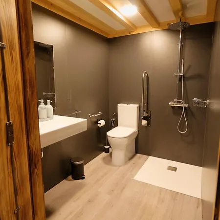 Geodesic Domes With Views In Ribeira Sacra * Pincelo