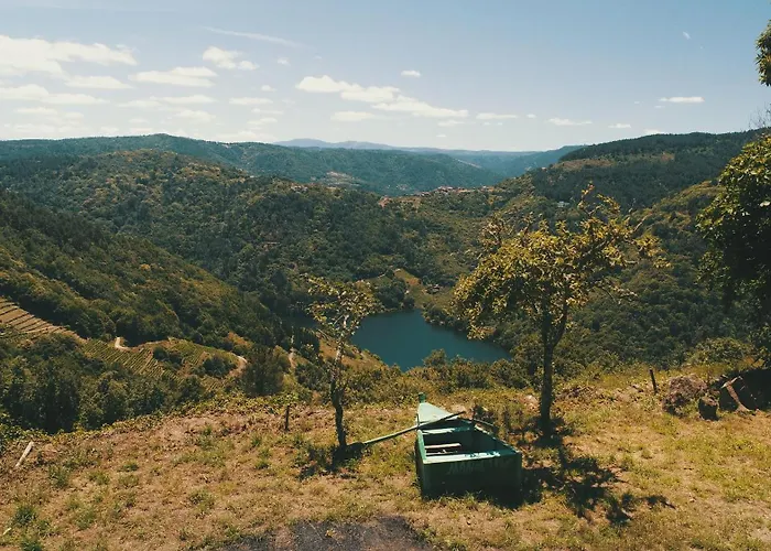 Geodesic Domes With Views In Ribeira Sacra Tente de luxe *